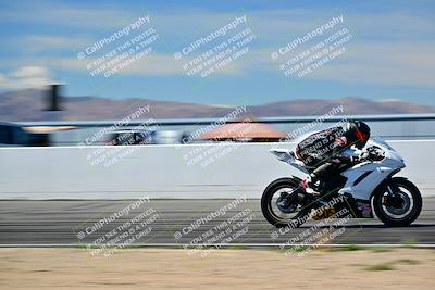 media/Mar-25-2024-Moto Forza (Mon) [[8d4319bd68]]/3-Intermediate Group/Session 4 (Front Straight Speed Pans)/